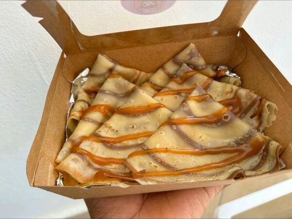 Crêpes au caramel onctueux