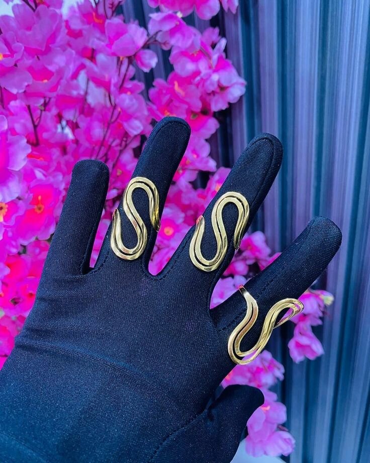 Bracelets élégants variés