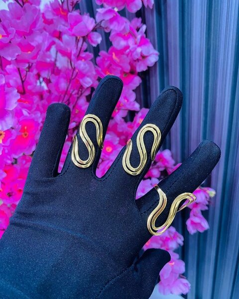 Bracelets élégants variés