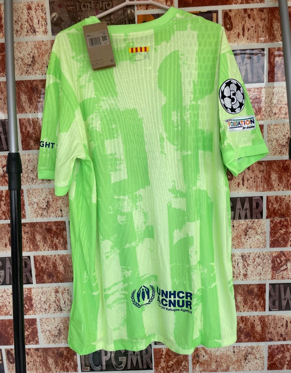 Maillot Barcelone vert 2025