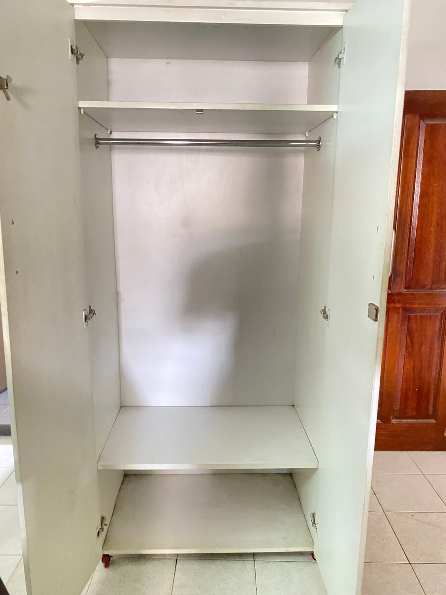 Spacious Wardrobe Closet