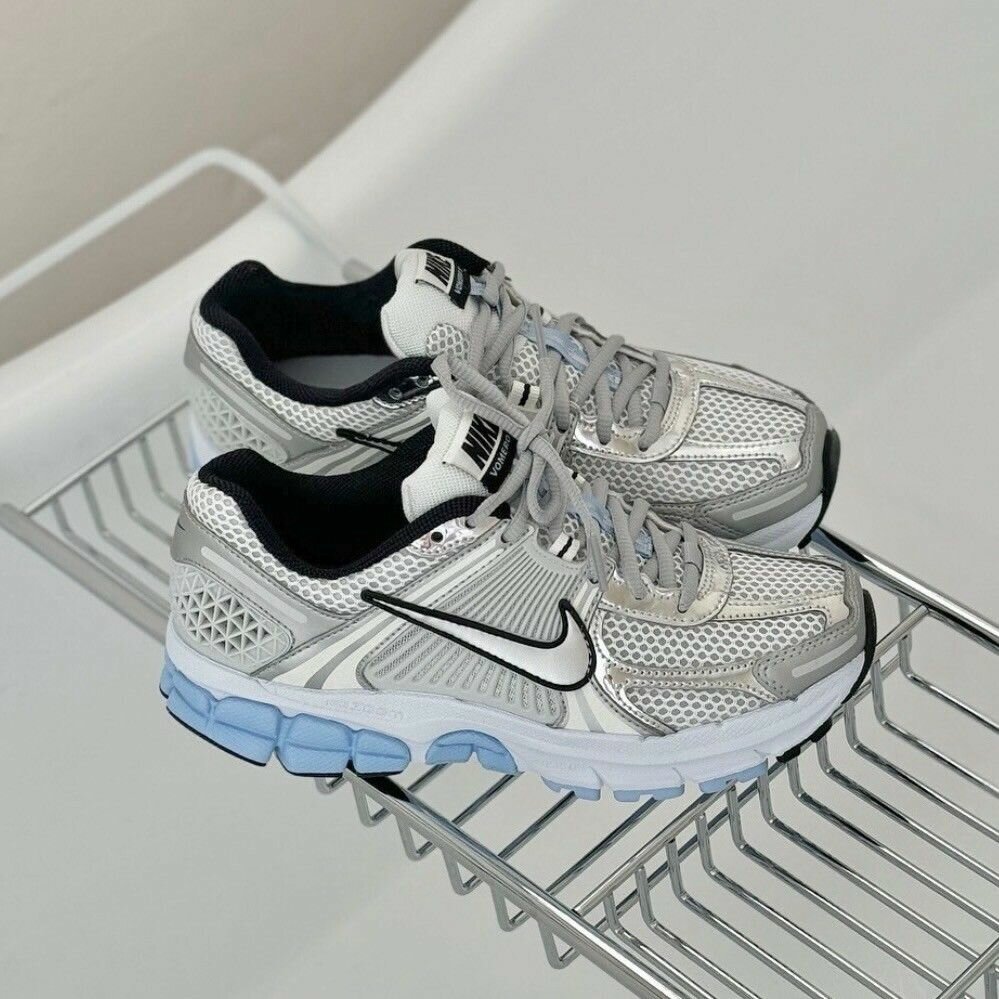 Nike vomero 5