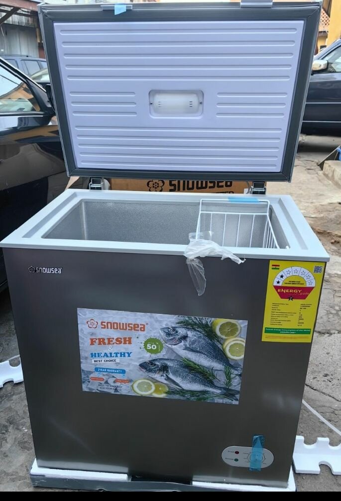 Snow sea 145 litres deep freezer