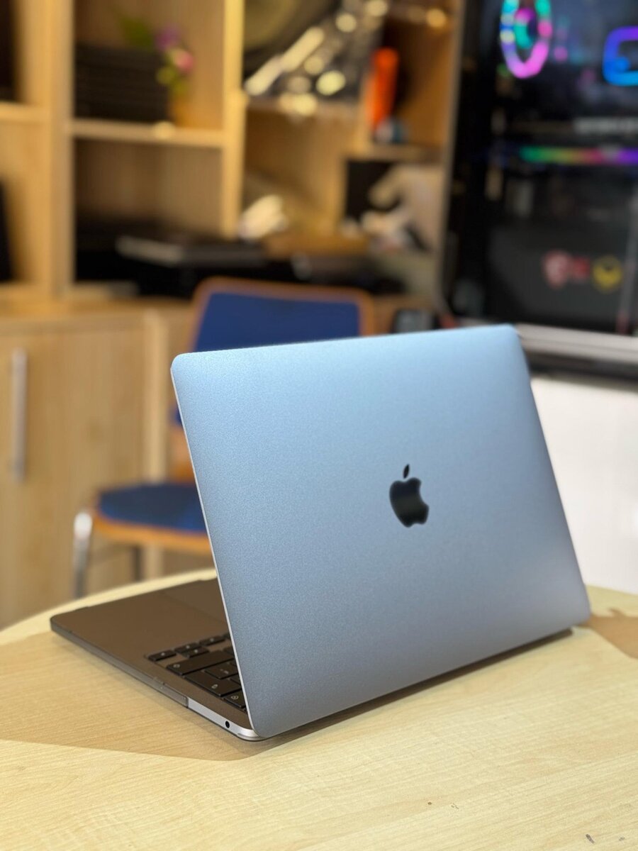 MacBook Pro 8G RAM