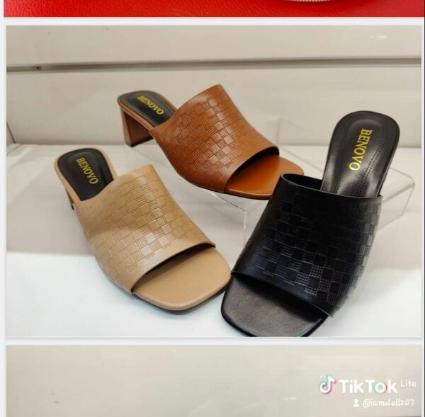 Quality women slippers