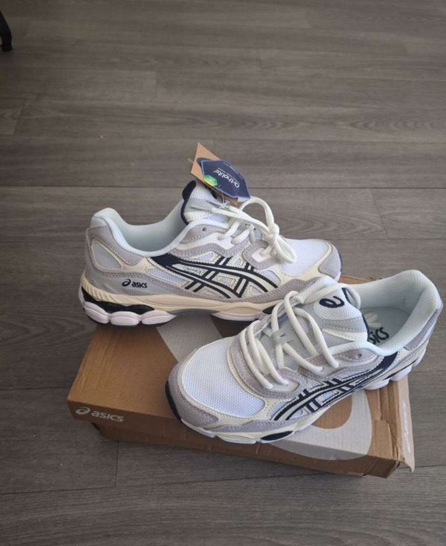 Baskets ASICS