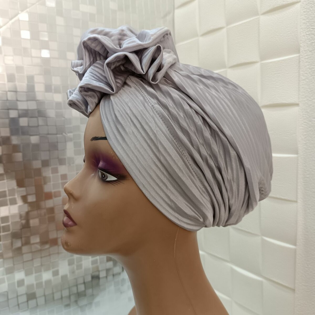 Turban plissé élégant