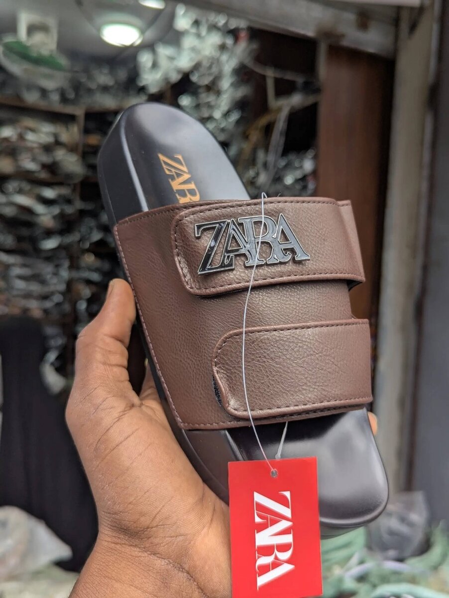 Tongs en cuir pour hommes