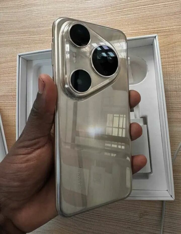 Huawei Pura80 Ultra Smartphone
