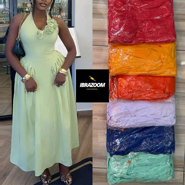 Robe élégante avec fleurs