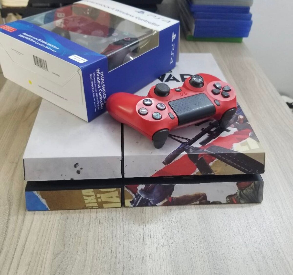 Console PS4 avec Manette