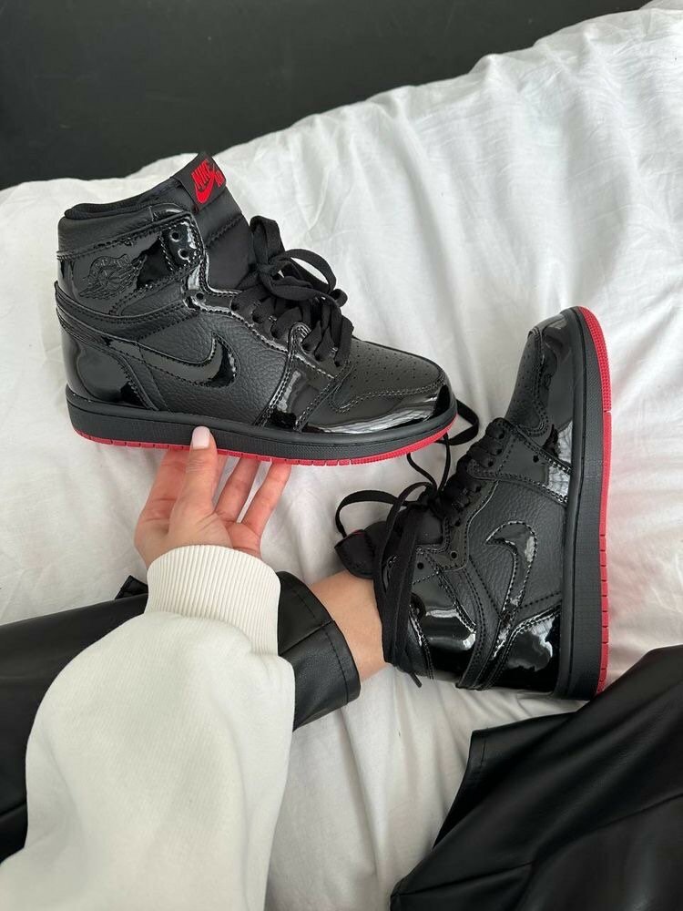 AIR JORDAN 1 LONG MIRROR