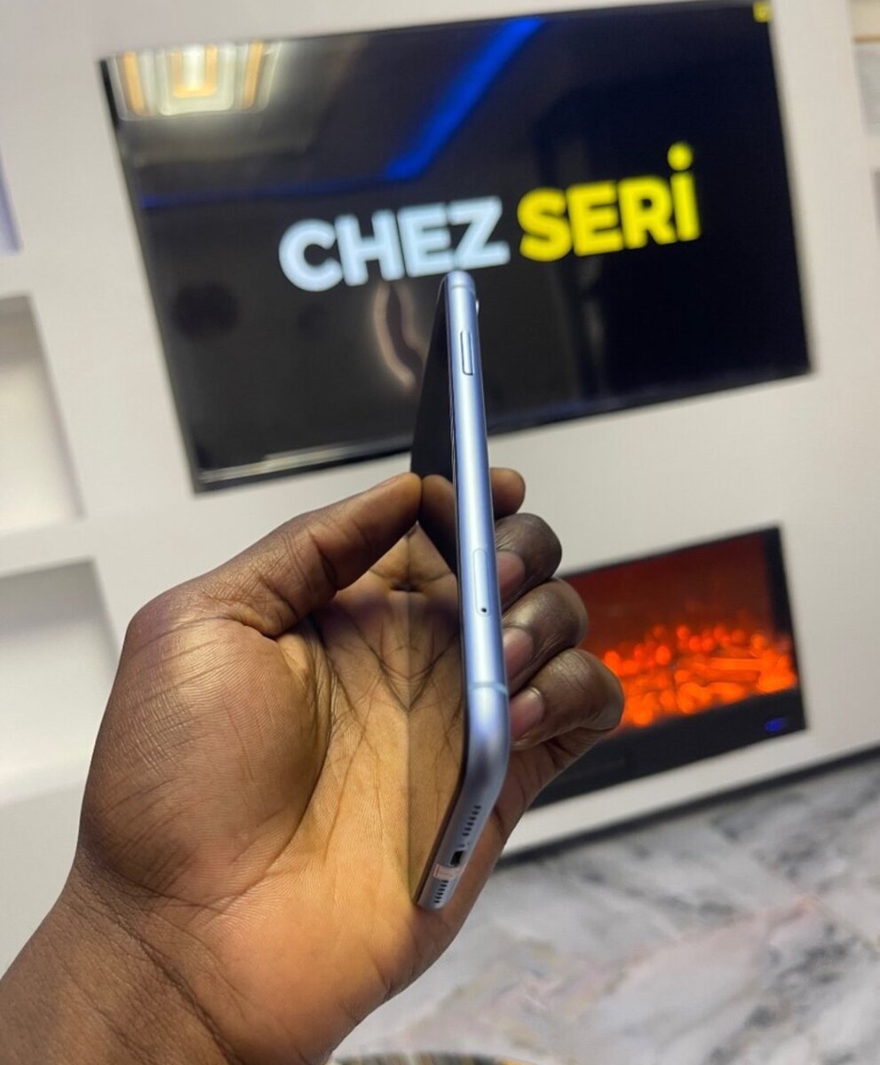 iPhone bleu élégant