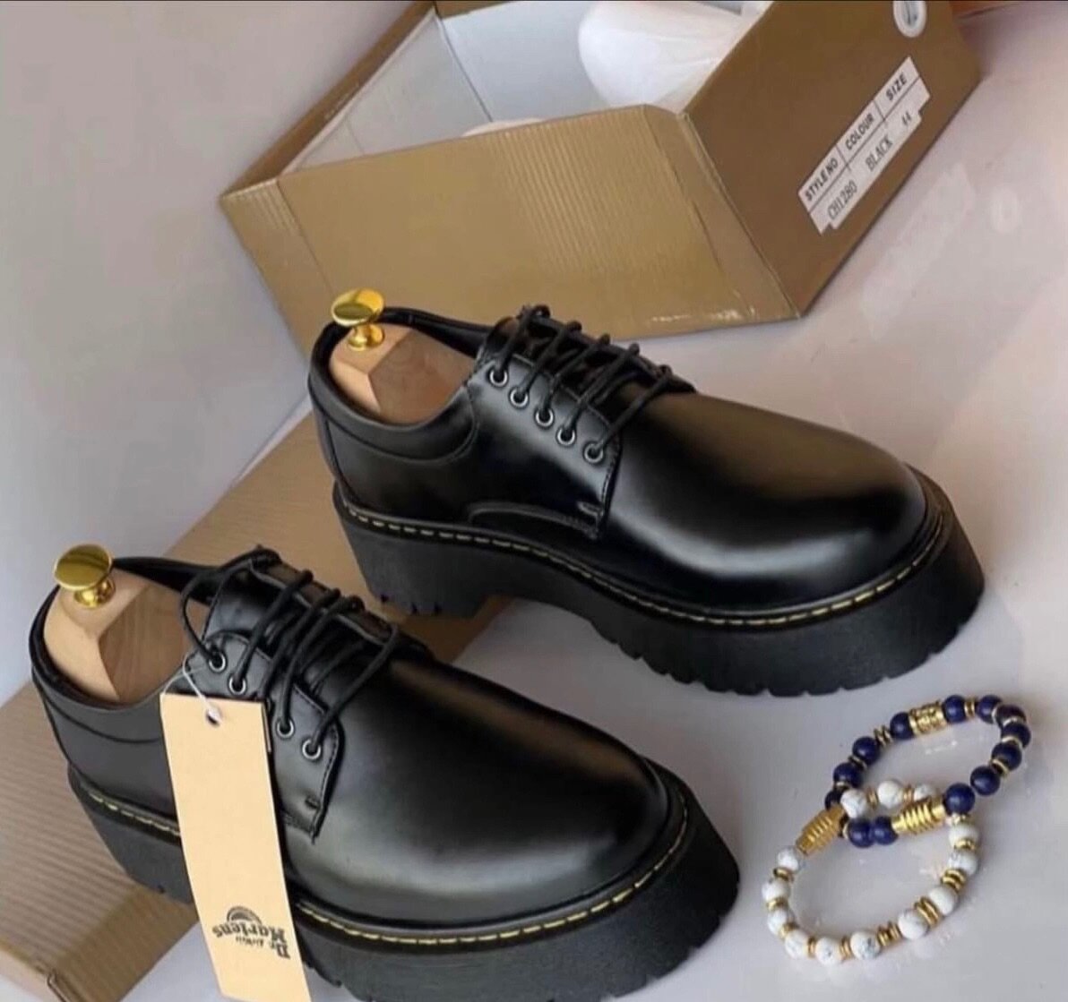 Chaussures à plateforme Dr. Martens