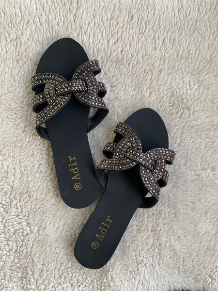 Sandales strass élégantes