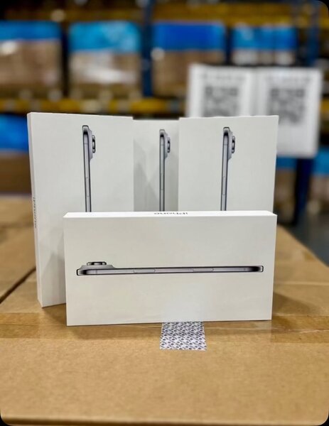 iPhone 14 - Couleurs Vives