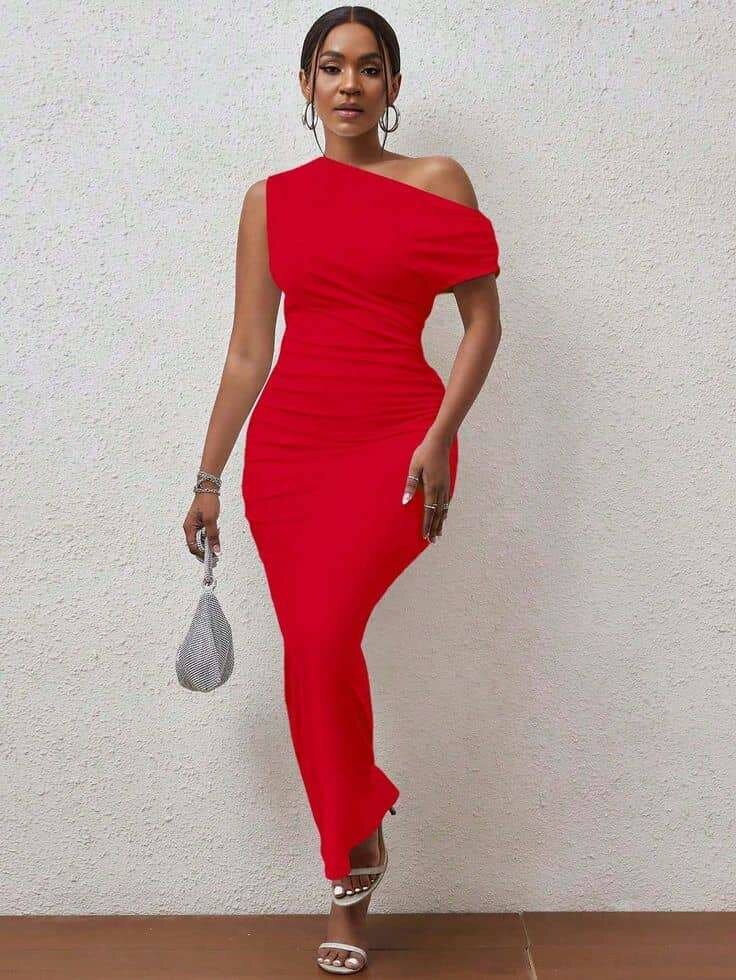 Robe longue élégante asymétrique