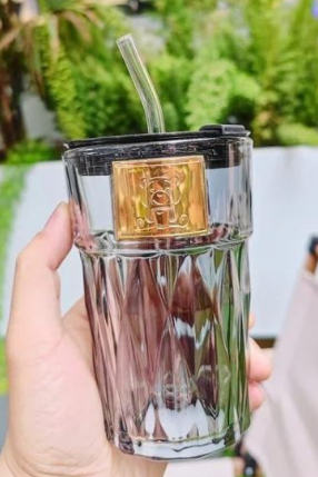 Crystal Diamond Glass Tumbler with Splash-Proof Lid and Reusable Glass Straw