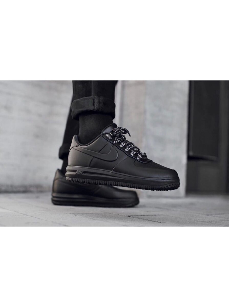 Lunar airforce 1(original)