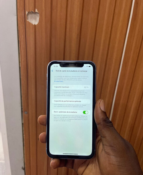 iPhone XR Bleu Débloqué