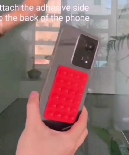 Ventouse autocollant