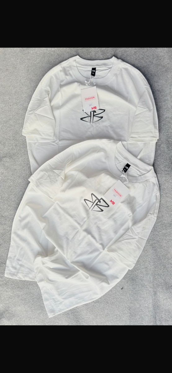 T-shirts unisex modernes