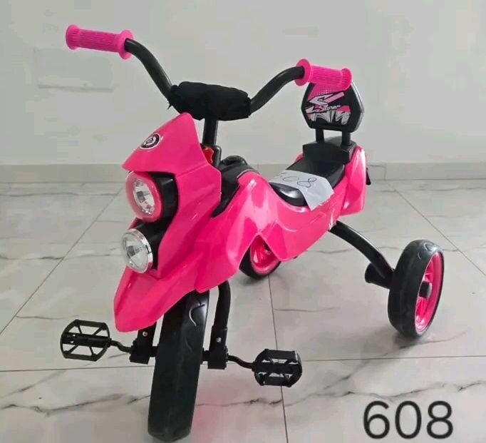 Tricycle pour enfants