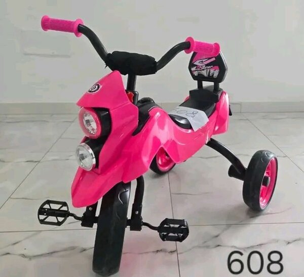 Tricycle pour enfants