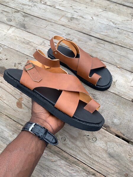 Sandales en cuir pour homme