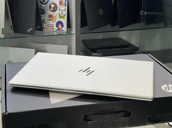 HP Envy X360 15-fe0xxx