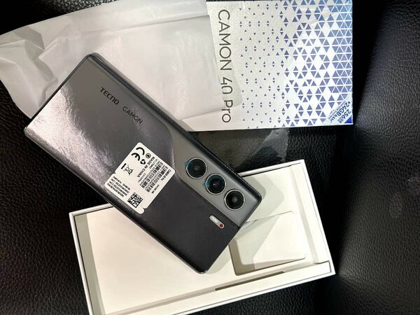 Camon 40 Pro Smartphone