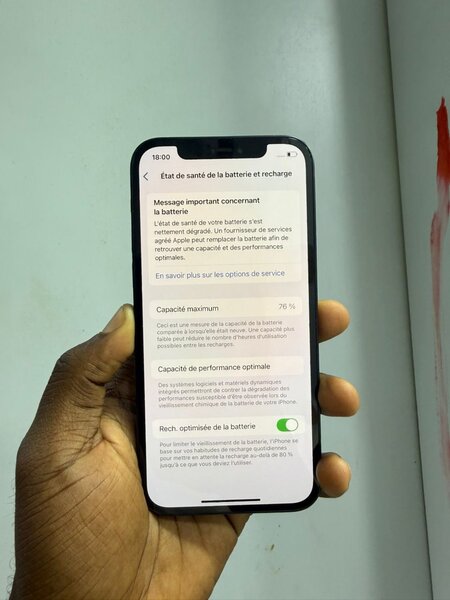 iPhone 11 Noir 64 Go