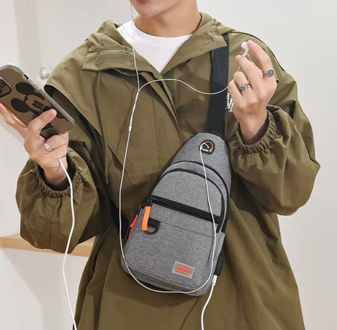 Sacoche bandoulière moderne