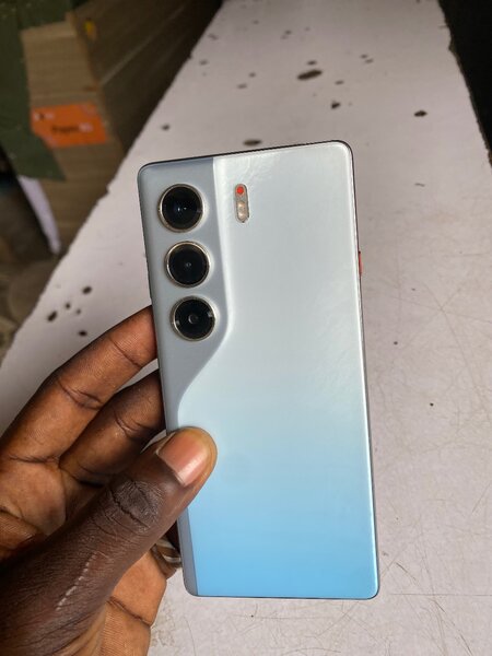 Tecno Camon 60 Smartphone