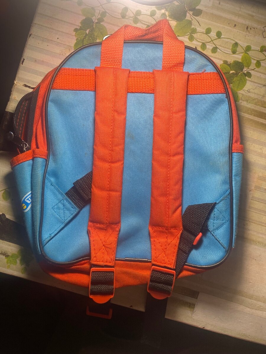 Sac à dos motif train enfant