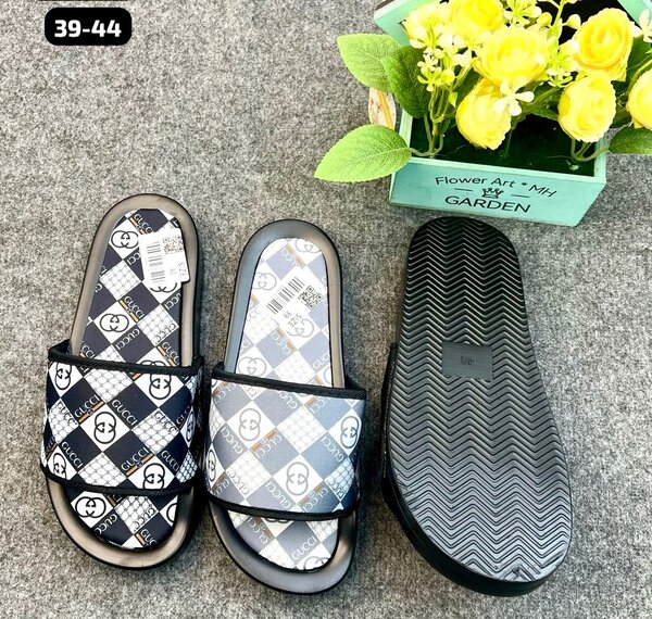 Gucci, D&G Design Slides