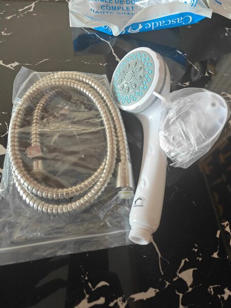 Flexible cascade incassable