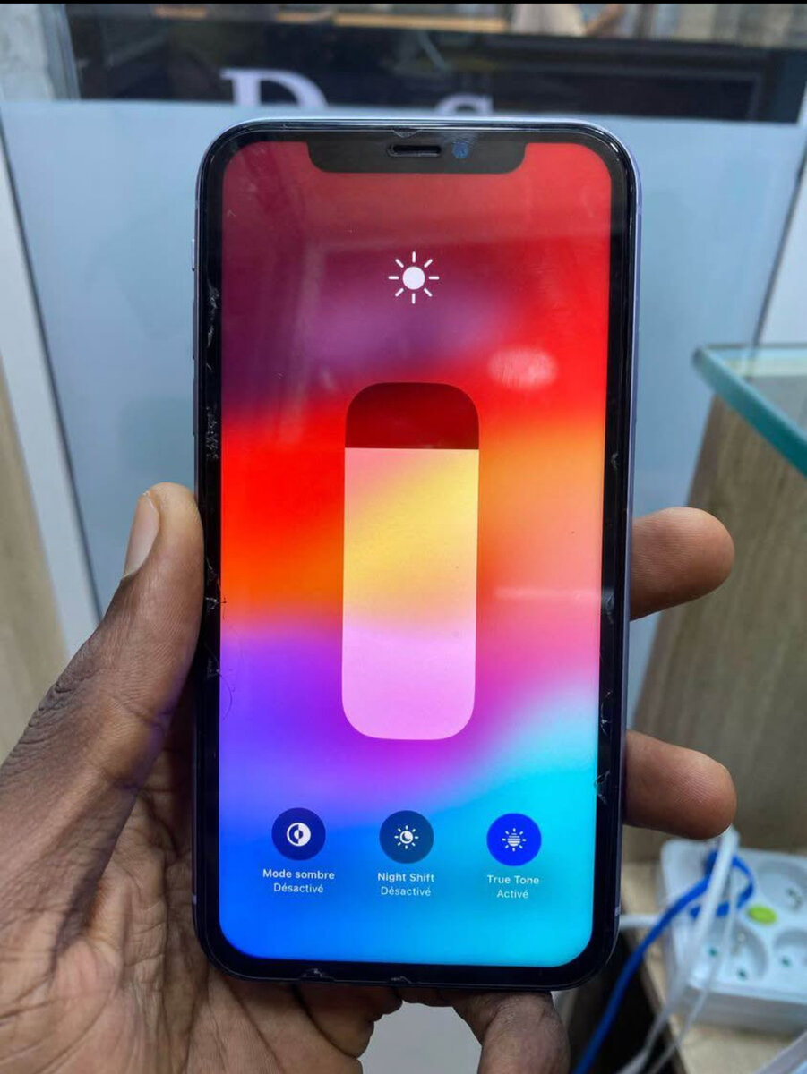 iPhone 11 64Go Blanc