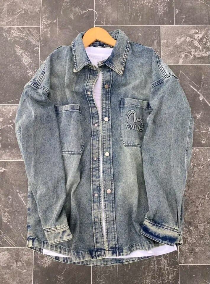 Chemise en jean tendance pour hommes