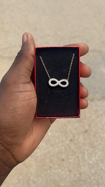 Collier pendentif chic doré