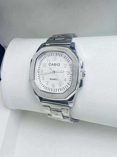 PROMO MONTRE CASIO ET PATEK PHILIPPE