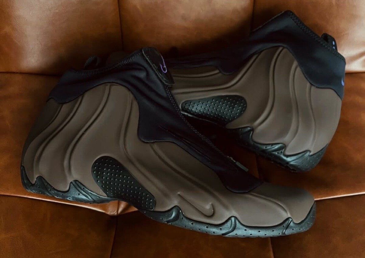 NIKE AIR FLIGHTPOSITE