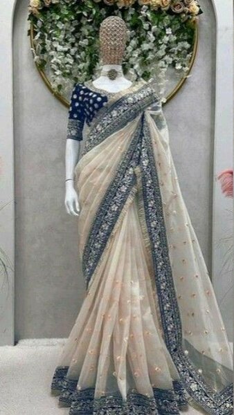 Sarhi Dress