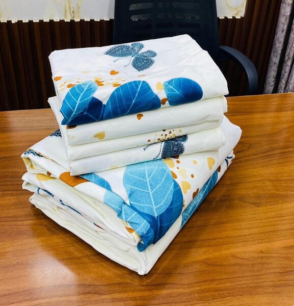 set includes 2 bedsheets and 4 pillowcases