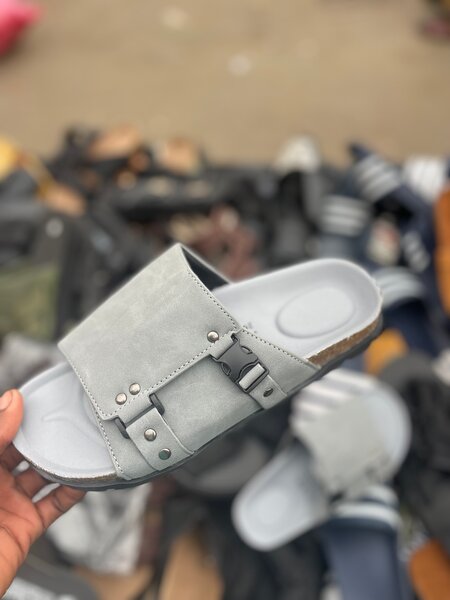 Sandales Homme en Cuir Élégant
