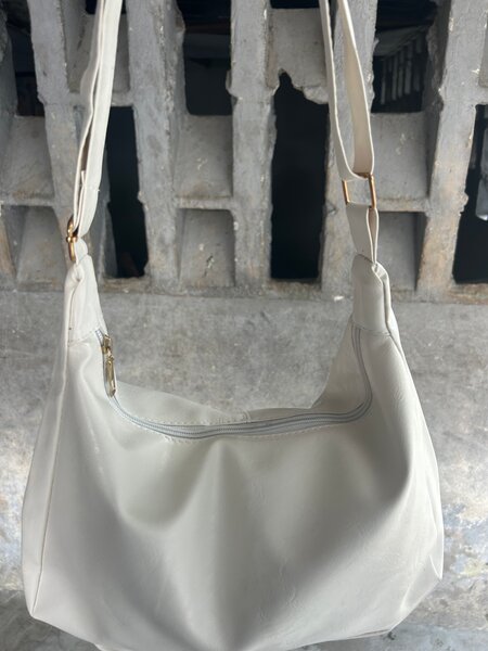 Sac bandoulière en cuir blanc