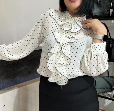 Блузка белая