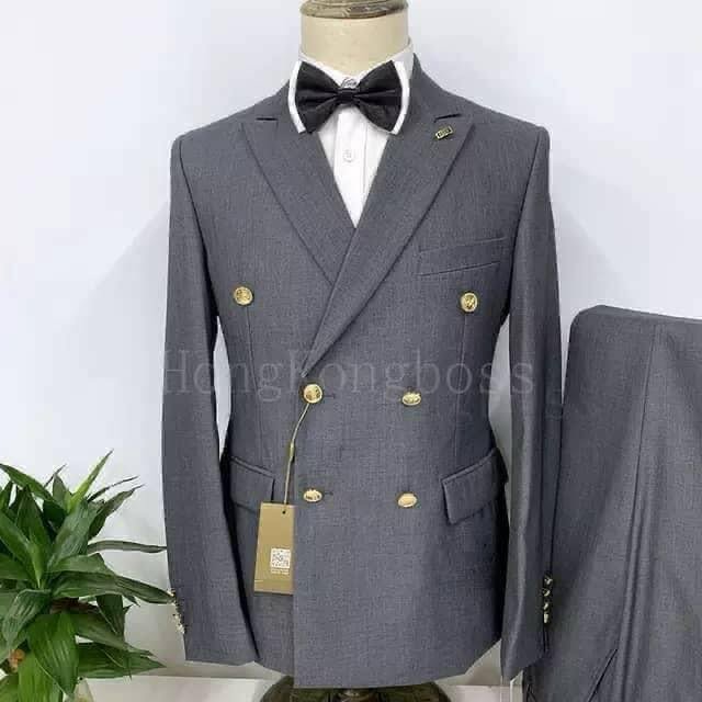 Costume