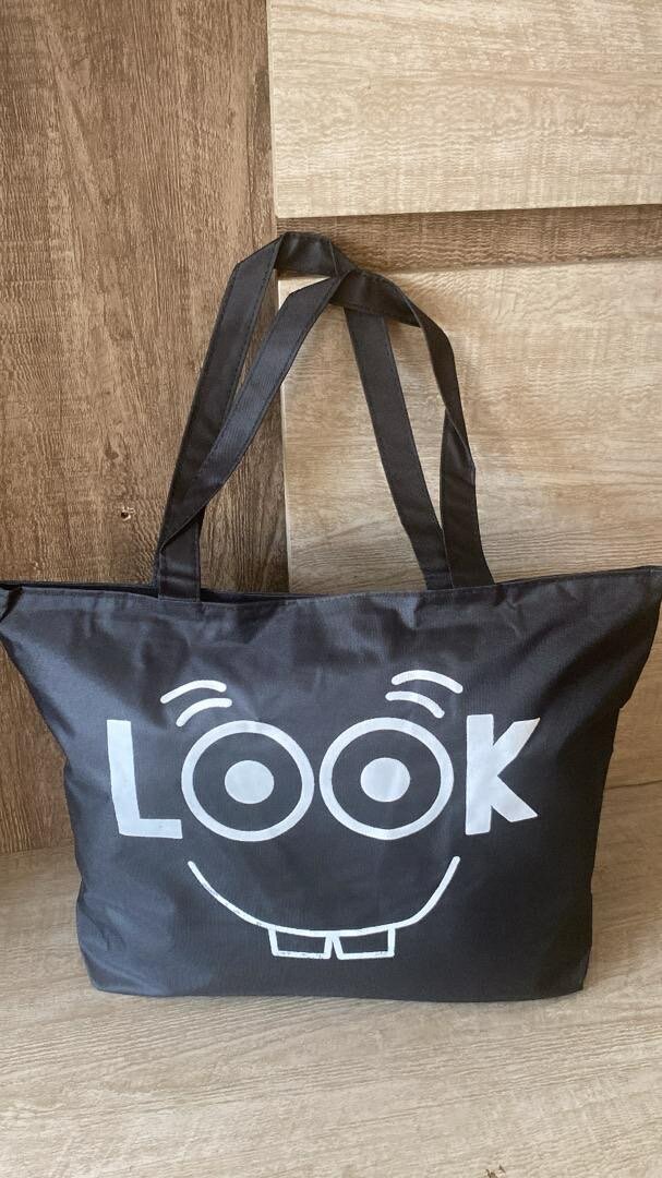 Sac fourre-tout Paris élégant