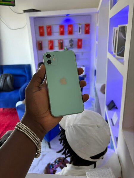 iPhone 11 Vert